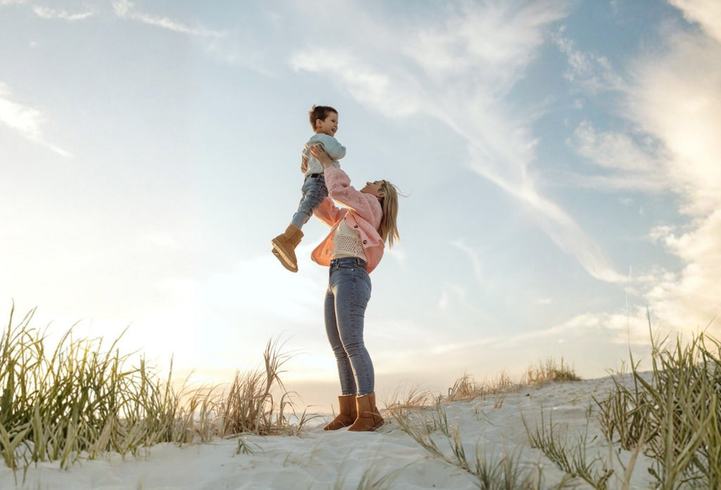 Mother’s Day Gift Guide: Treat Her to Cosy-Chic Favourites 💐