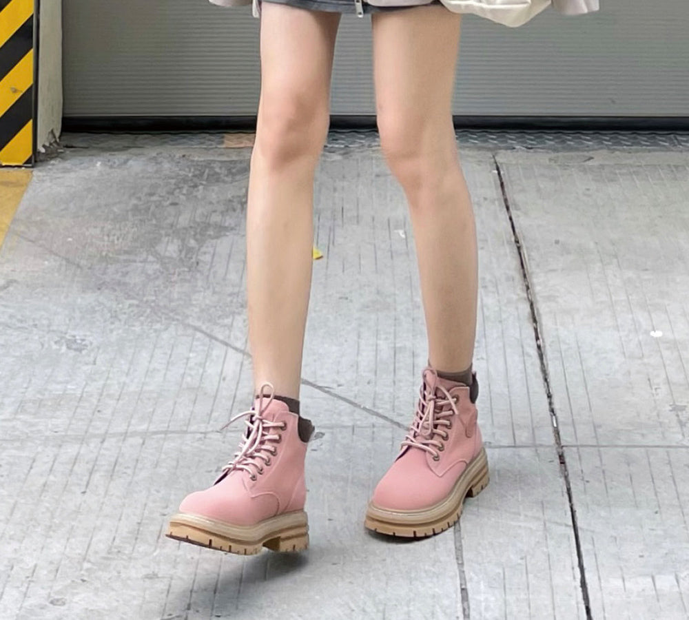 EVERAU® Women Leather Chunky Boots Stephanie