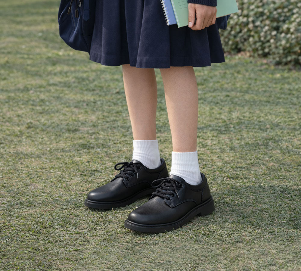 School Shoes - EVERAU® Senior Black Leather Lace Up School Shoes